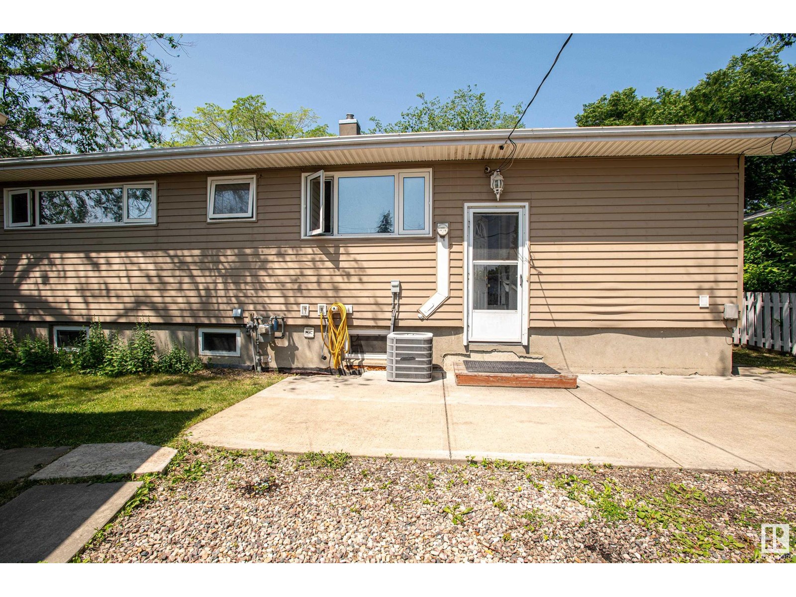 8803 160 St Nw, Edmonton, Alberta  T5R 2H6 - Photo 49 - E4449764