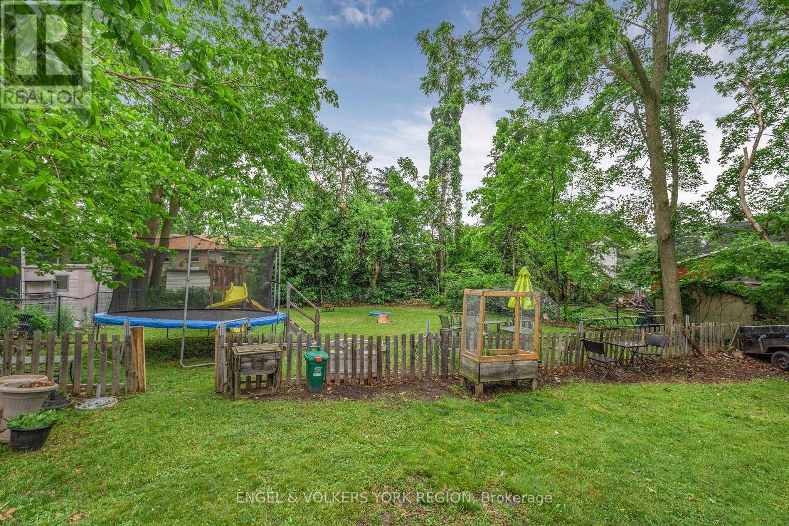 23 Lount Street, Barrie, Ontario  L4M 3E3 - Photo 28 - S12267183