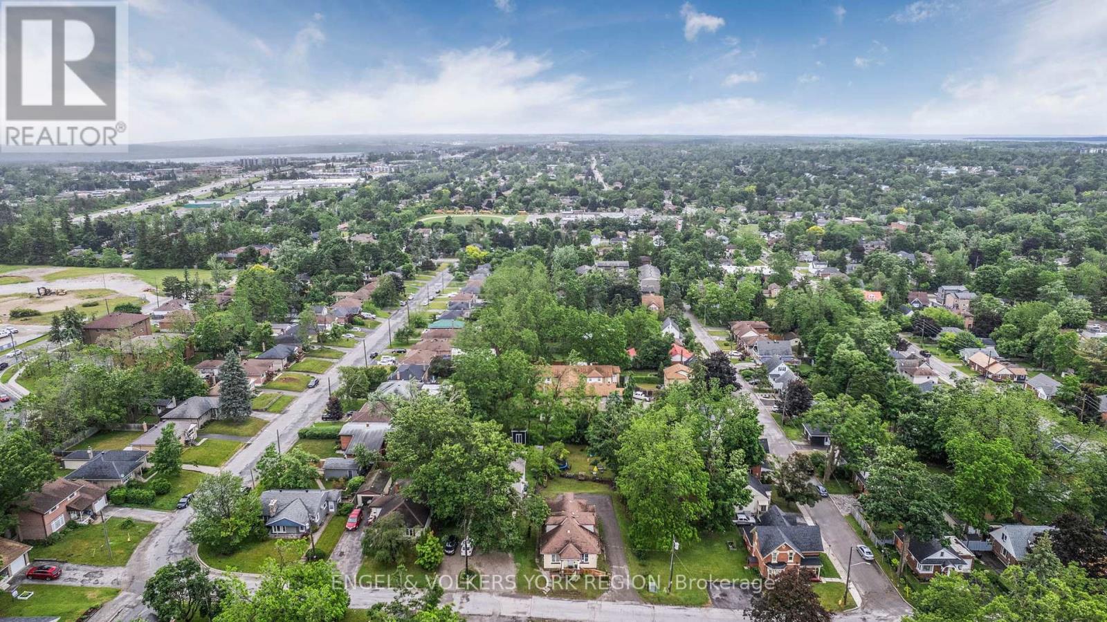 23 Lount Street, Barrie, Ontario  L4M 3E3 - Photo 33 - S12267183