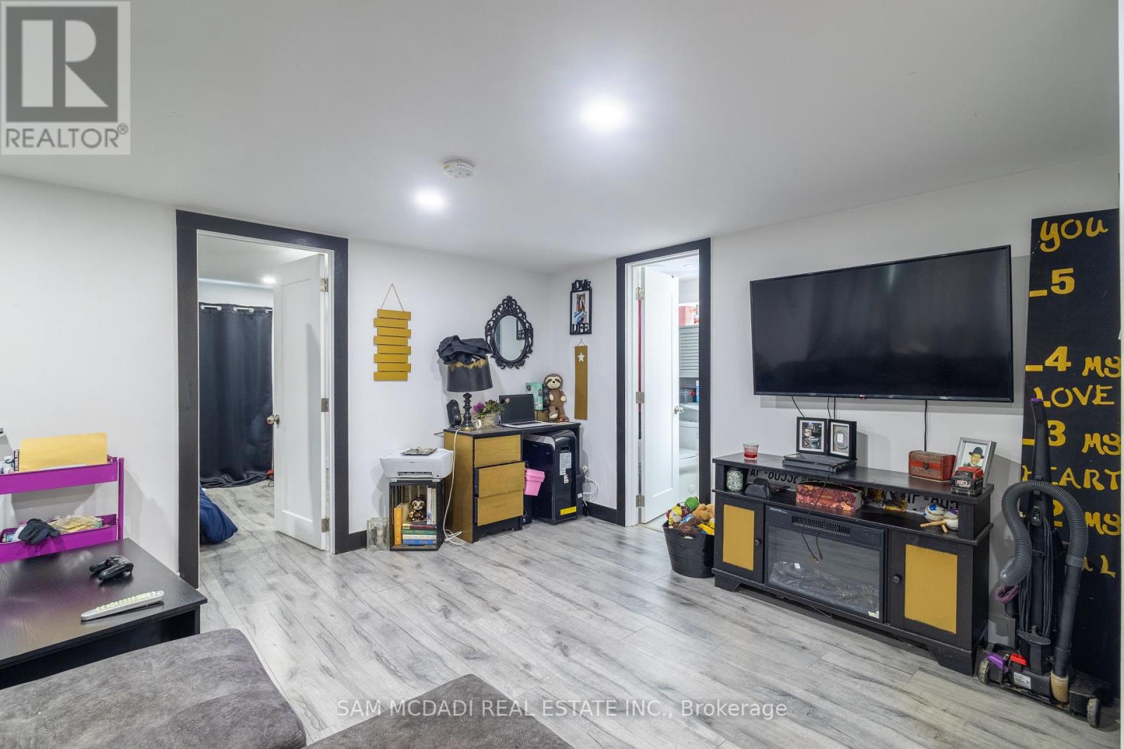 100 Green Mountain Road E, Hamilton, Ontario  L8J 2W4 - Photo 22 - X12302777