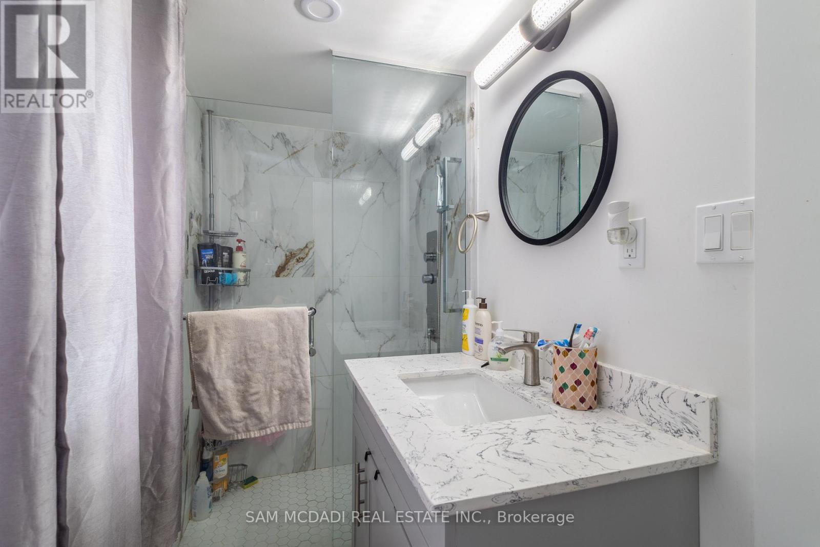 100 Green Mountain Road E, Hamilton, Ontario  L8J 2W4 - Photo 24 - X12302777