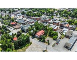 320 COLBORNE STREET, Tweed, Ontario