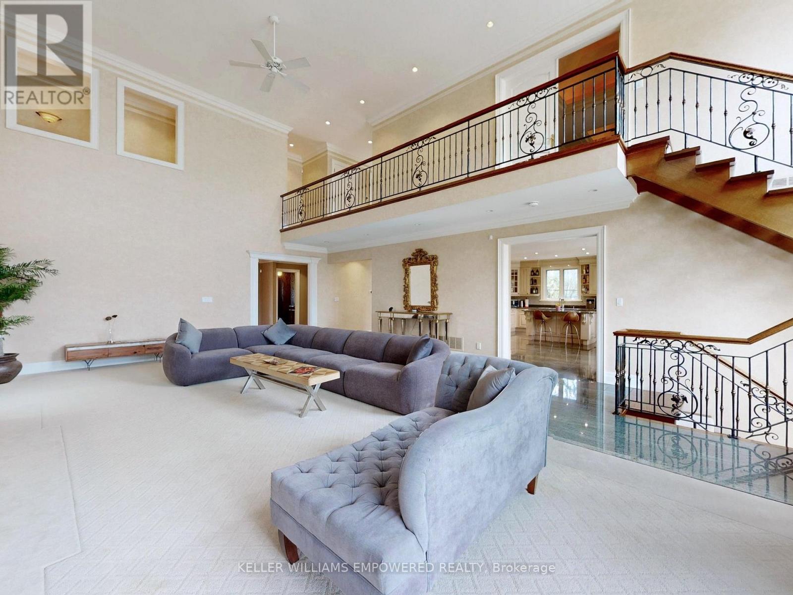 90 Humberview Drive, Vaughan, Ontario  L4H 1B5 - Photo 22 - N12296616