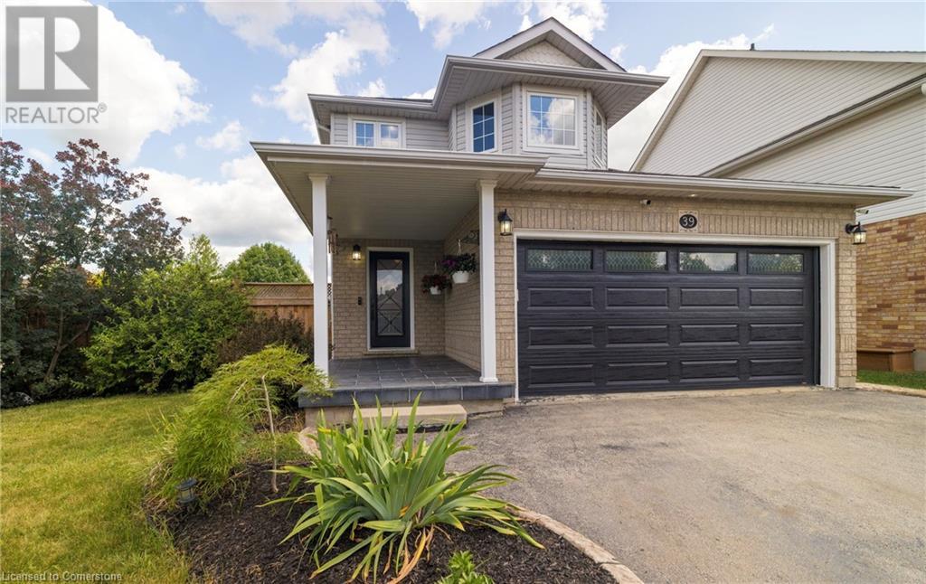 Property at 39 BEARDMORE Crescent image 1