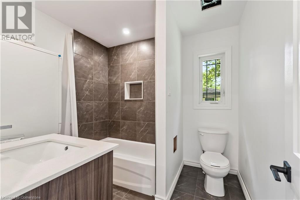 387 Weir Street N, Hamilton, Ontario  L8H 5G6 - Photo 20 - 40754920