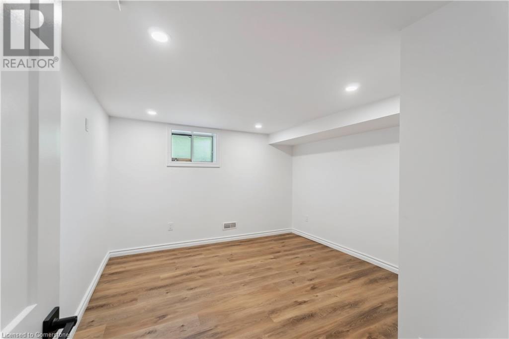 387 Weir Street N, Hamilton, Ontario  L8H 5G6 - Photo 30 - 40754920