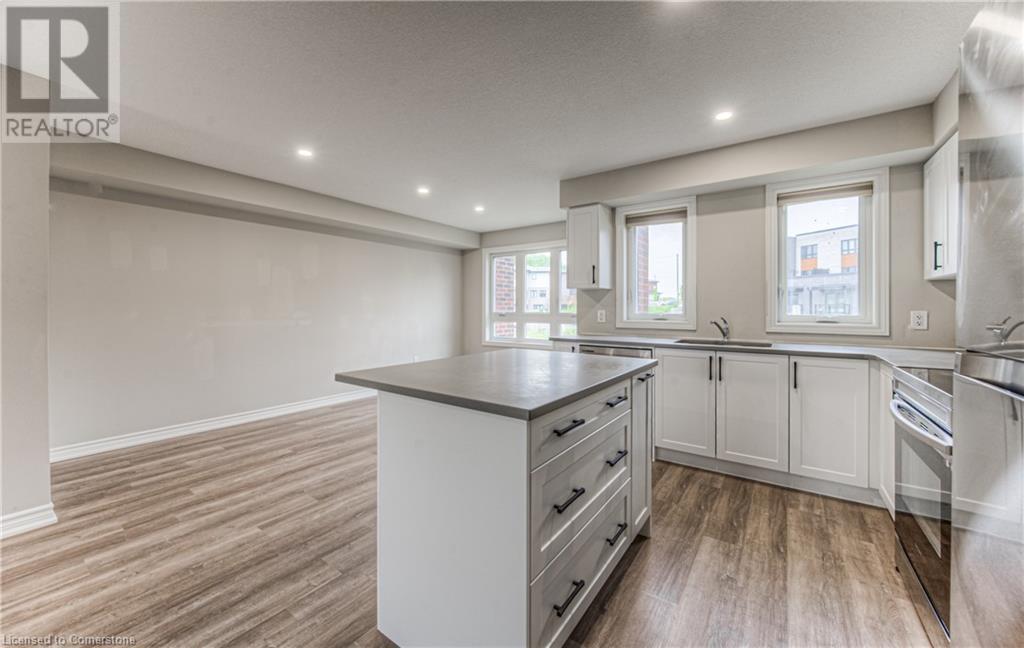 253 Chapel Hill Drive, Kitchener, Ontario  N2R 0S4 - Photo 12 - 40737363