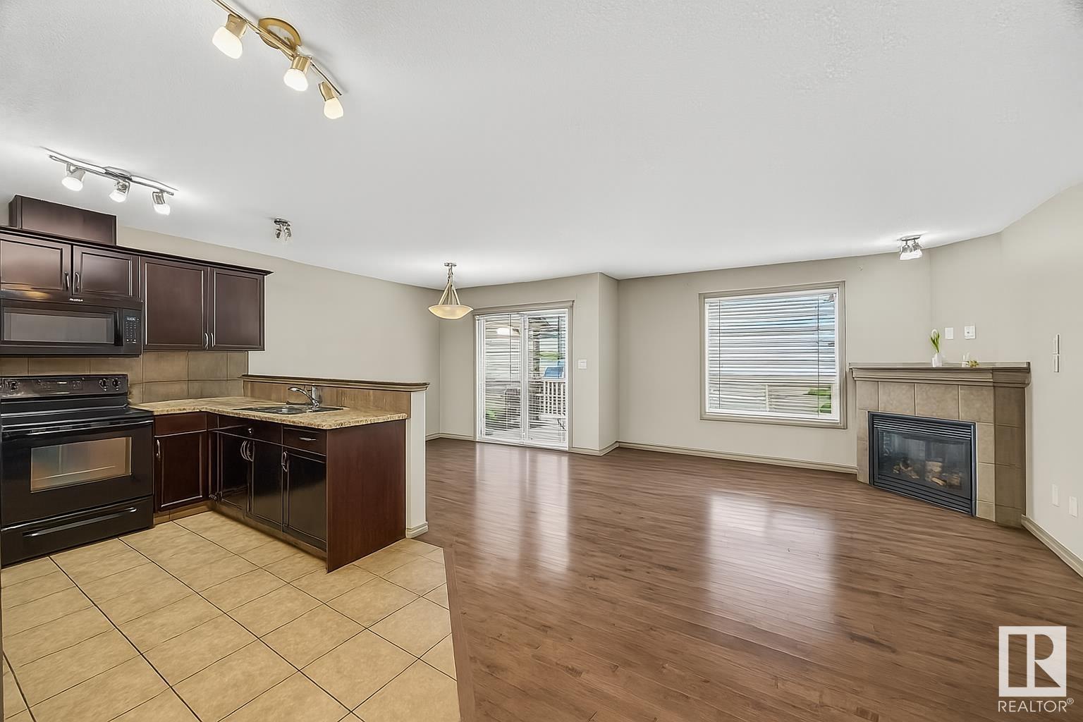 Property at #30 5120 164 AV NW image 5