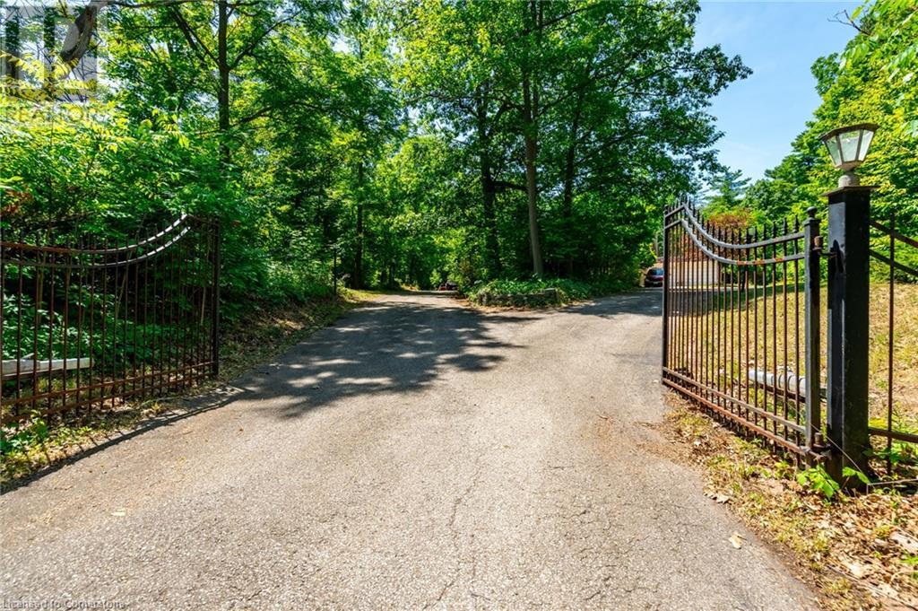 Property at 6746 APPLEBY Line image 4
