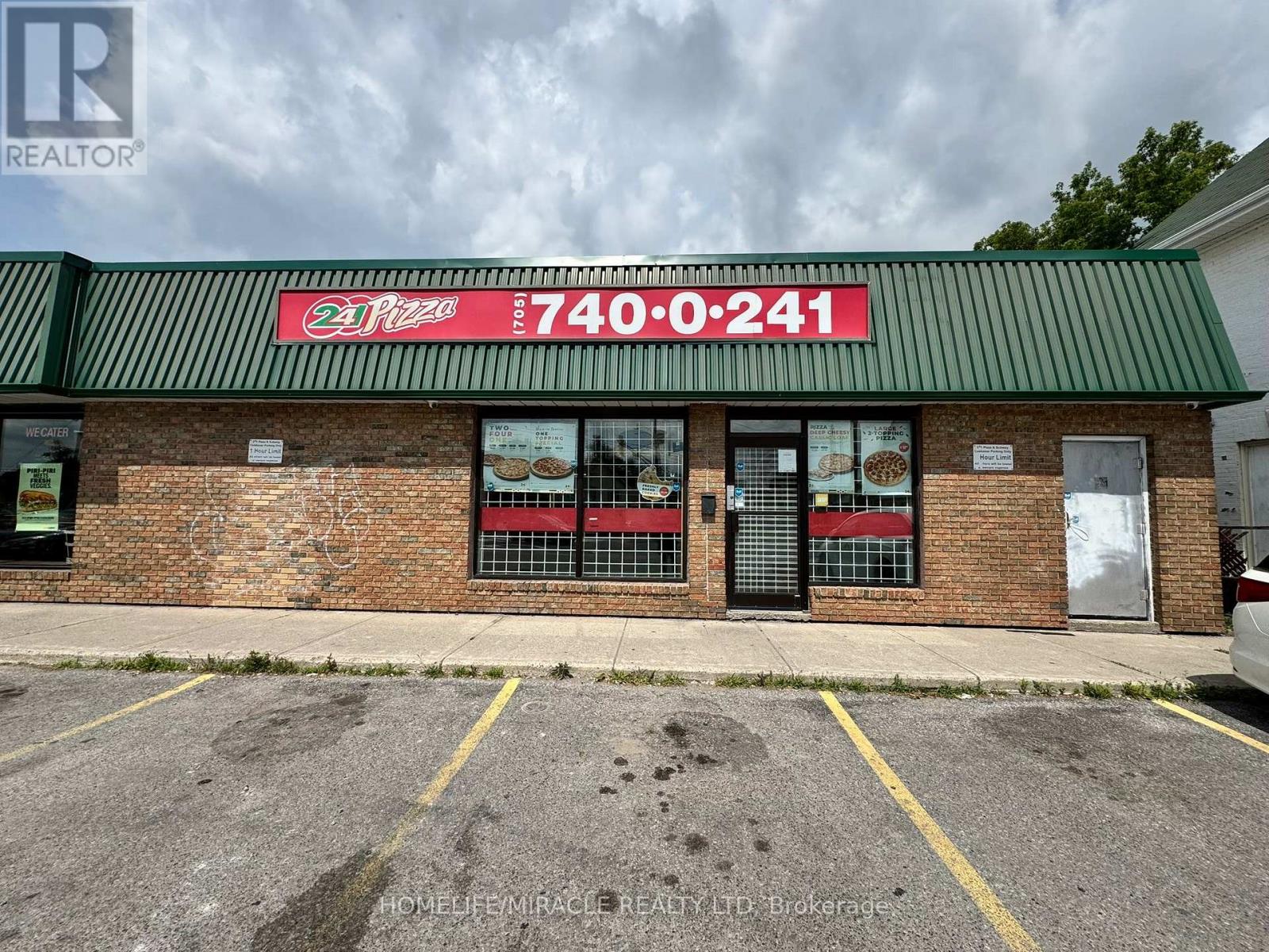 UNIT B - 140 PARKHILL ROAD W, Peterborough, Ontario