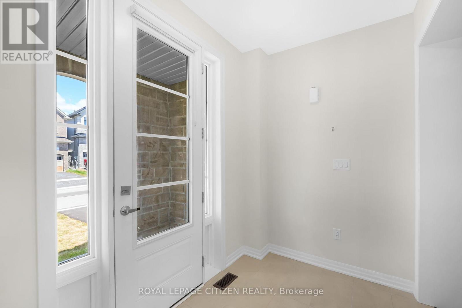 Property at 67 ED EWERT AVENUE image 3