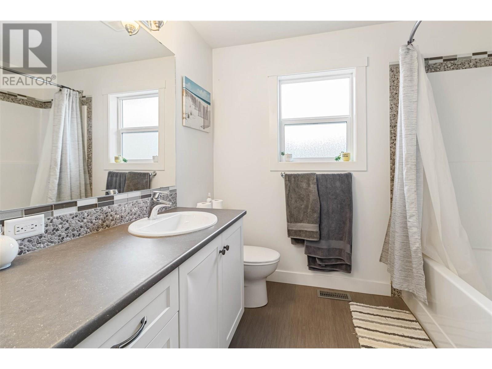 10724 Bottom Wood Lake Road Unit# 17, Lake Country, British Columbia  V4V 2T3 - Photo 17 - 10357329