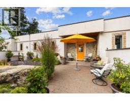 2286 CARMI Road, penticton, British Columbia