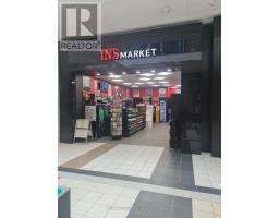17600 YONGE STREET, Newmarket, Ontario