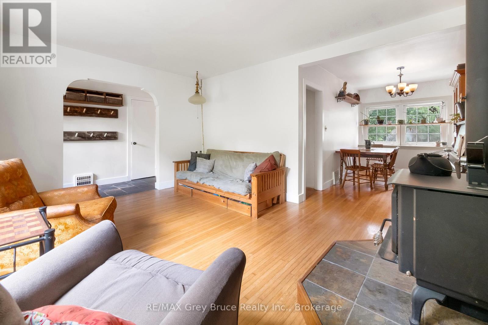780 4th Avenue W, Owen Sound, Ontario  N4K 4V5 - Photo 10 - X12308409