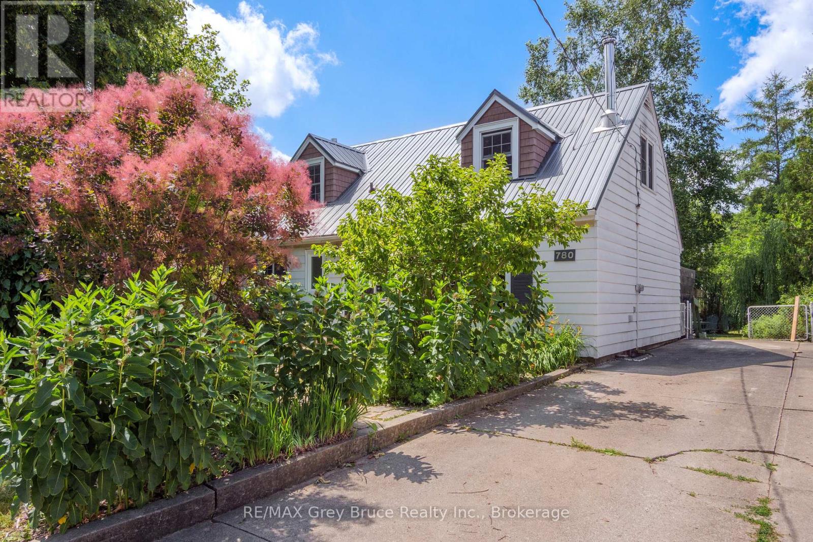 780 4th Avenue W, Owen Sound, Ontario  N4K 4V5 - Photo 32 - X12308409