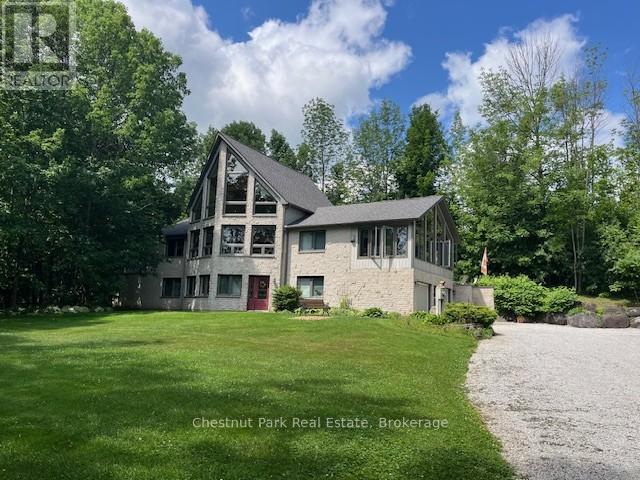 156 HARBOUR BEACH DRIVE, Meaford, Ontario