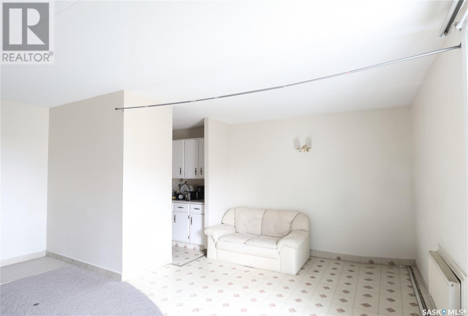 Property at 31 51 Centennial STREET image 4