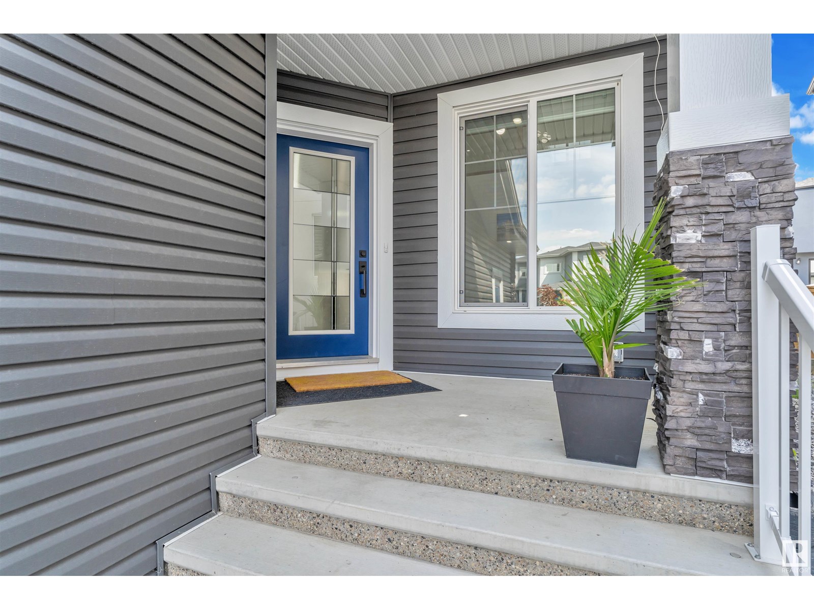 Property at 1809 18A Avenue NW image 1