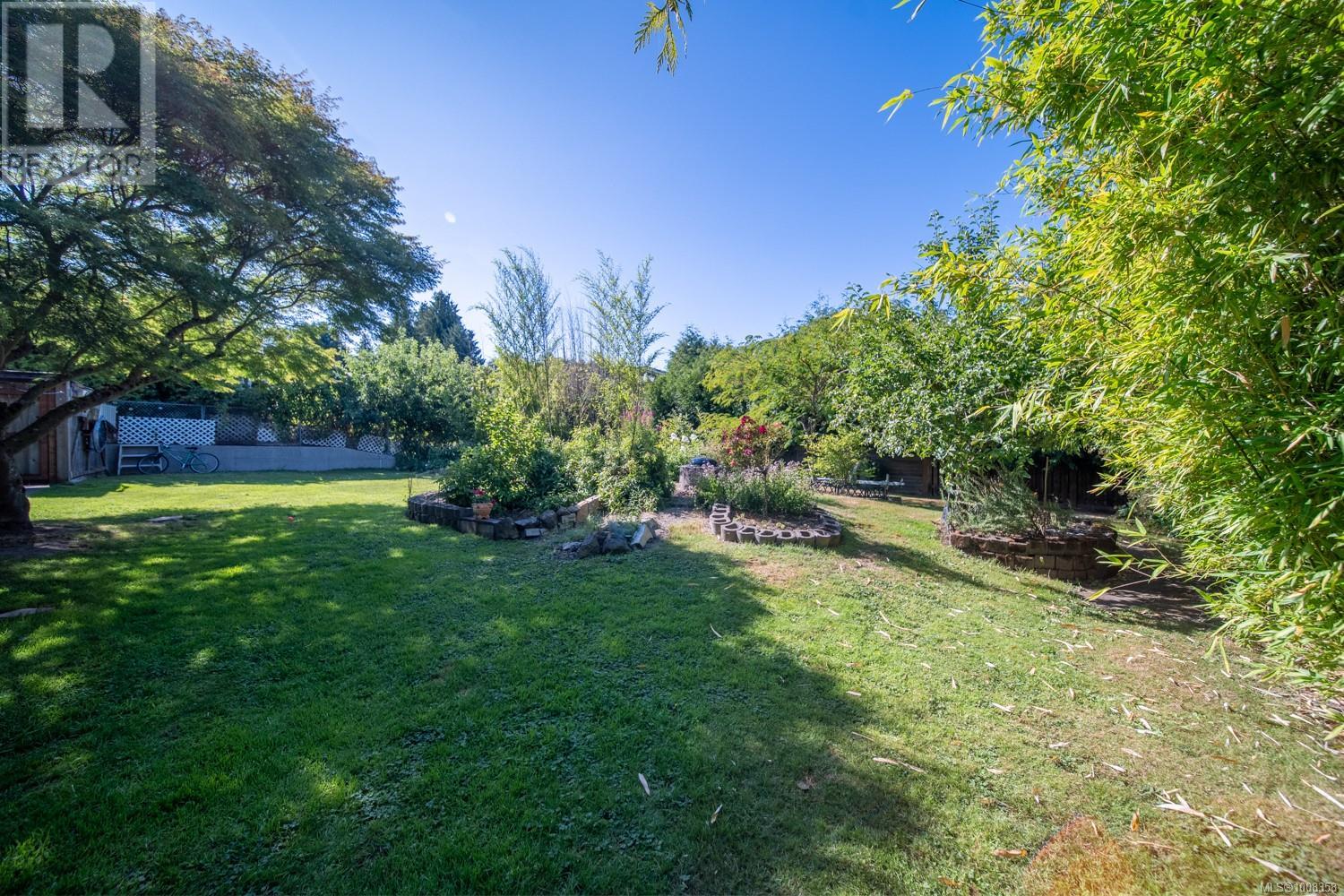 Property at 1616 Meredith Rd image 5