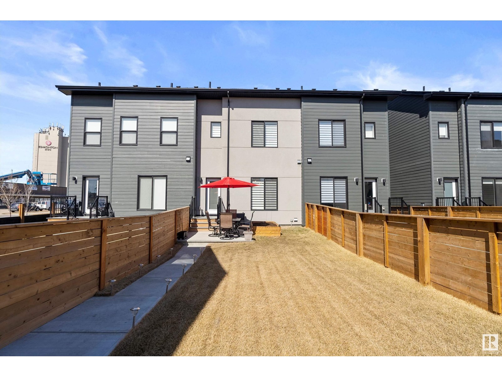 7819 Yorke Rd Nw, Edmonton, Alberta  T5G 2R6 - Photo 43 - E4449785