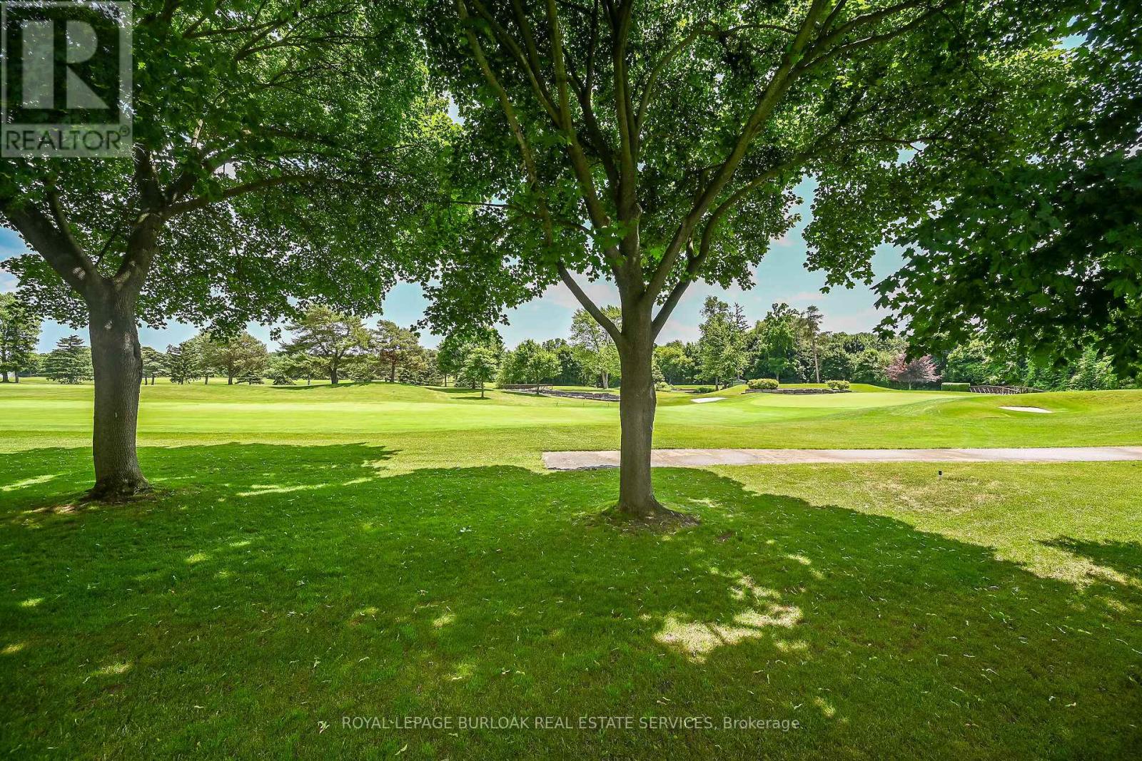 92 Osborne Crescent, Oakville, Ontario  L6H 1G1 - Photo 38 - W12308396