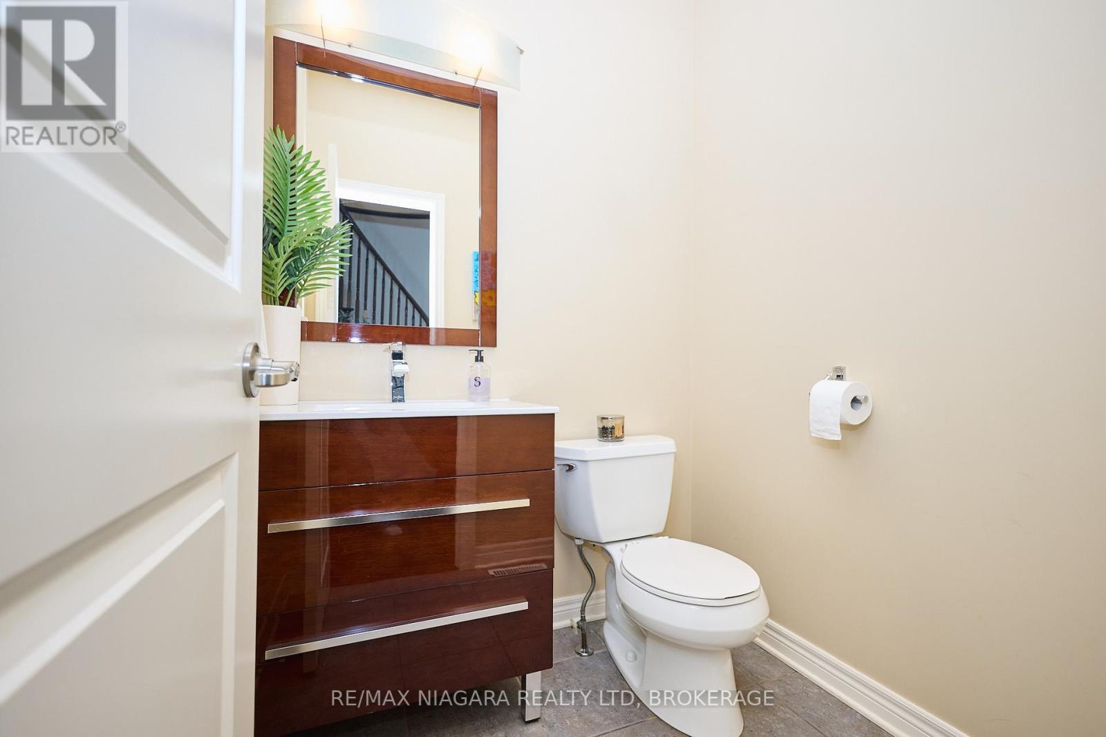 6 Alex Grant Place, St. Catharines (Secord Woods), Ontario  L2P 0A2 - Photo 20 - X12308485