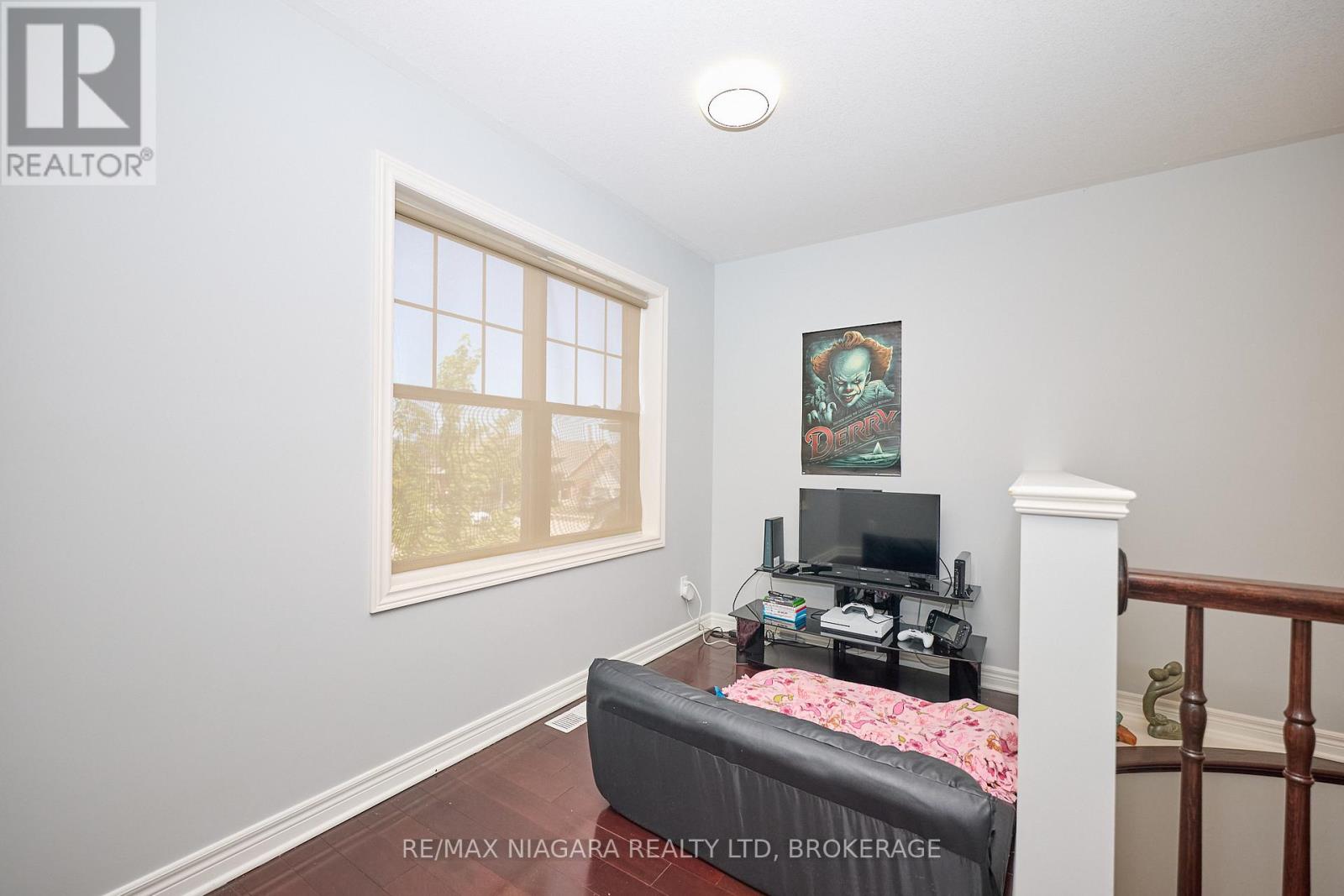 6 Alex Grant Place, St. Catharines (Secord Woods), Ontario  L2P 0A2 - Photo 22 - X12308485