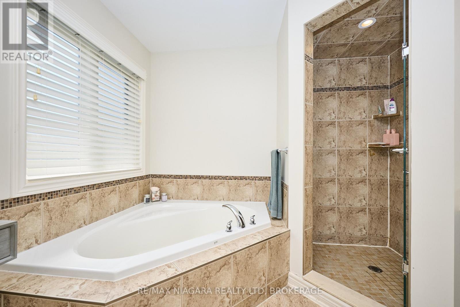 6 Alex Grant Place, St. Catharines (Secord Woods), Ontario  L2P 0A2 - Photo 26 - X12308485