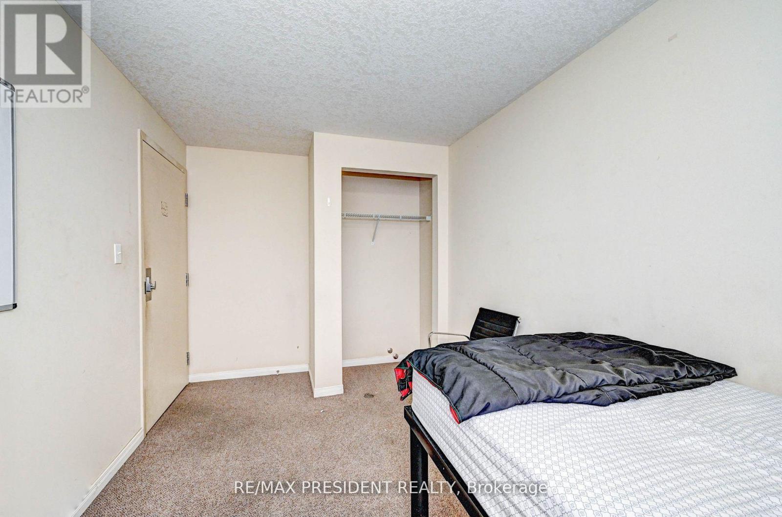 504 - 261 Lester Street, Waterloo, Ontario  N2L 3W6 - Photo 16 - X12308379