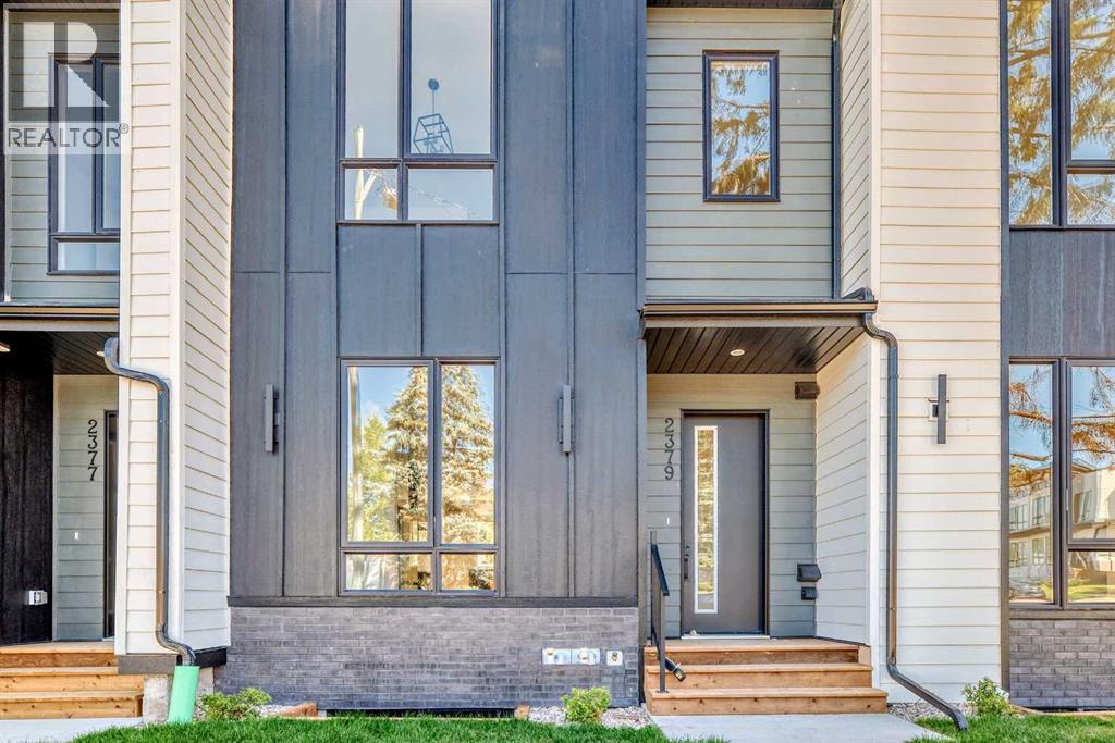 2371 20 Avenue Nw, Calgary, Alberta  T2M 4C9 - Photo 6 - A2228946