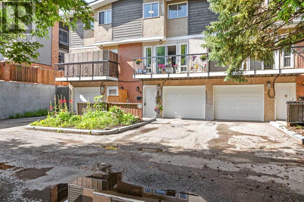 Property at 23, 643 4 Avenue NE image 3