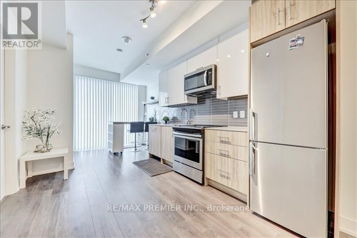 608 - 180 Fairview Mall Drive, Toronto (Don Valley Village), Ontario  M2J 0G4 - Photo 16 - C12308482