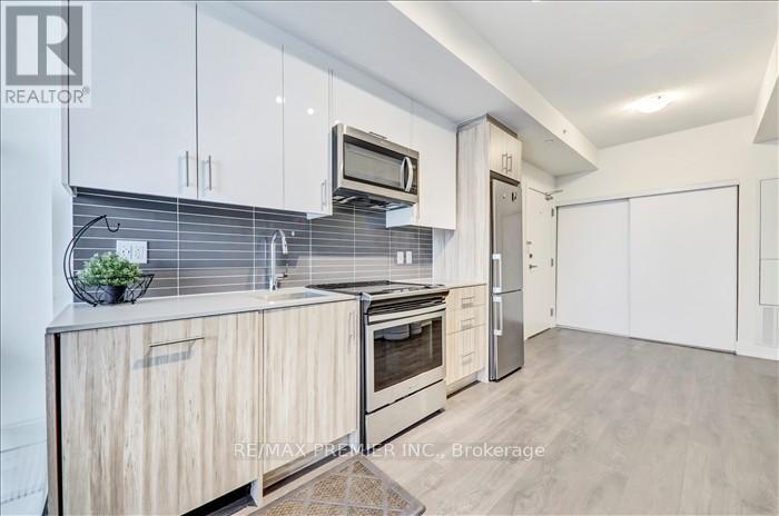 608 - 180 Fairview Mall Drive, Toronto (Don Valley Village), Ontario  M2J 0G4 - Photo 18 - C12308482