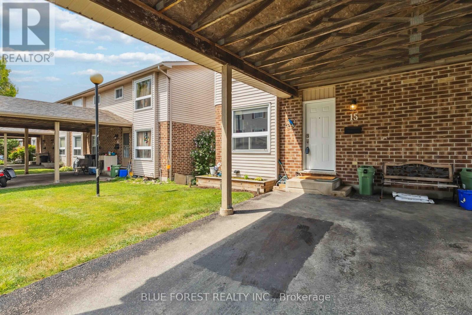 Property at 15 - 450 POND MILLS ROAD image 5