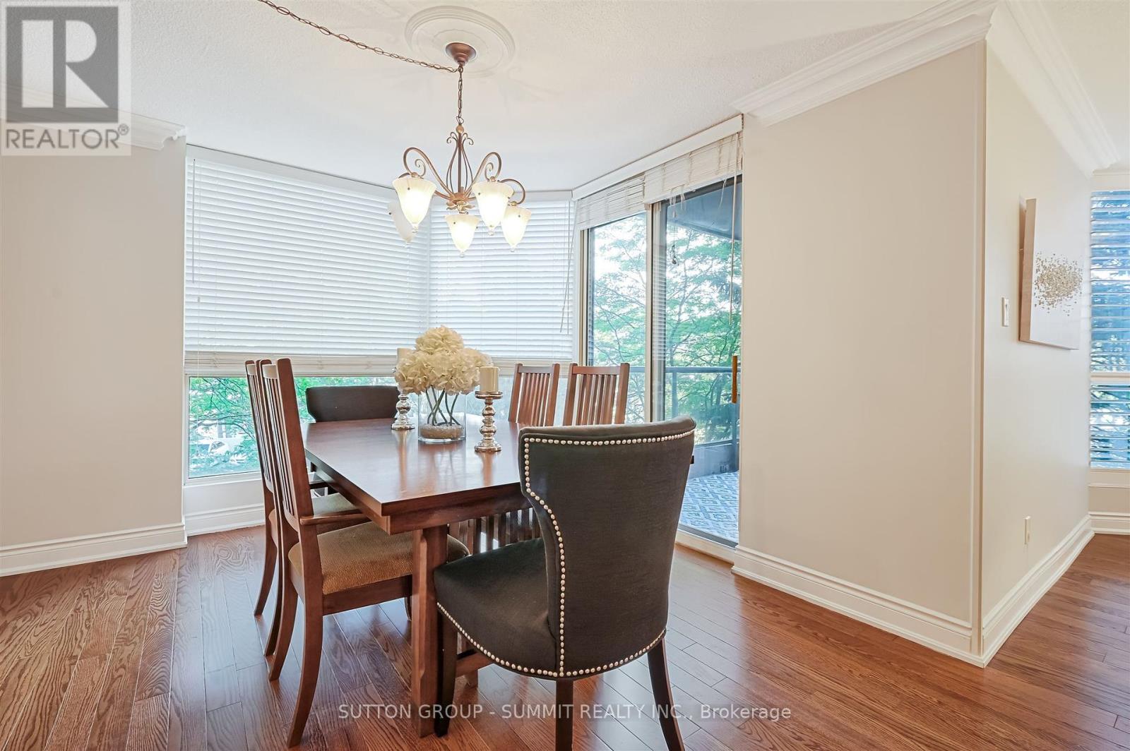 209 - 55 Kingsbridge Garden Circle, Mississauga, Ontario  L5R 1Y1 - Photo 12 - W12308430