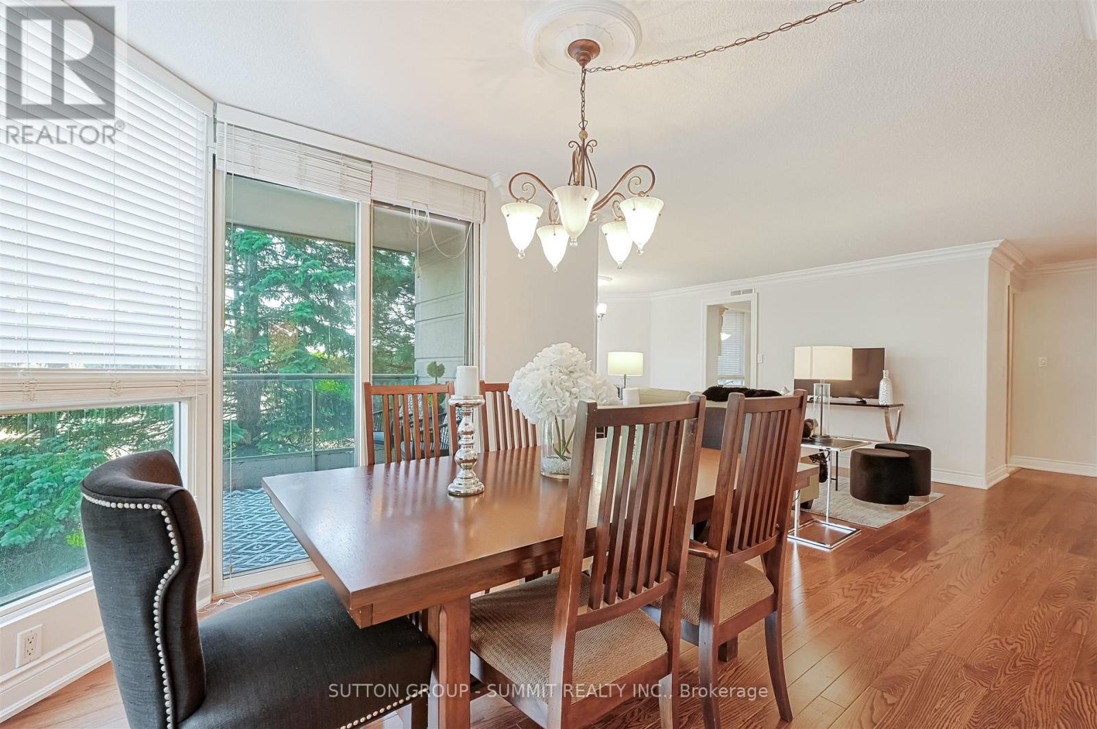209 - 55 Kingsbridge Garden Circle, Mississauga, Ontario  L5R 1Y1 - Photo 13 - W12308430