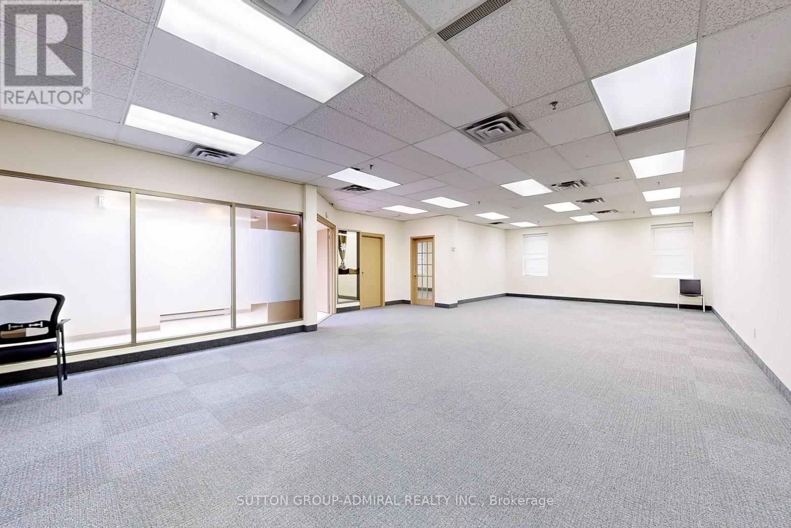 2nd Flr - 134 Main Street, Brampton, Ontario  L6V 1N8 - Photo 8 - W12308462