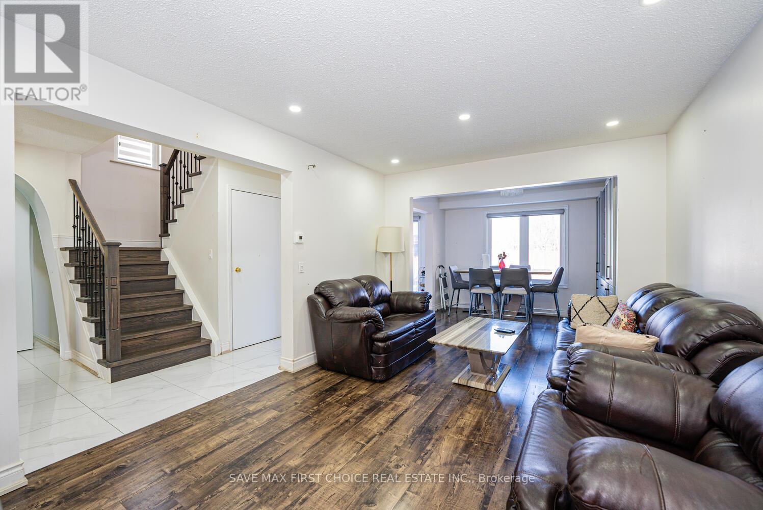 50 Niagara Place, Brampton, Ontario  L6S 4Y9 - Photo 14 - W12308492