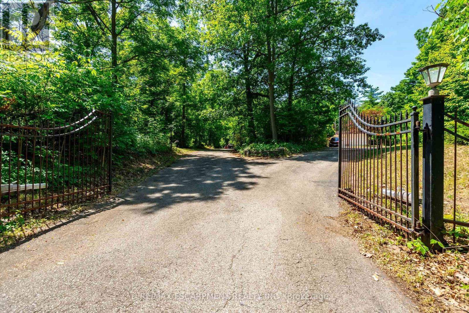 Property at 6746 APPLEBY LINE image 4