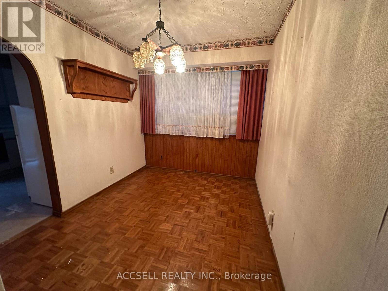 Property at 198 HIGHLAND ROAD E image 5