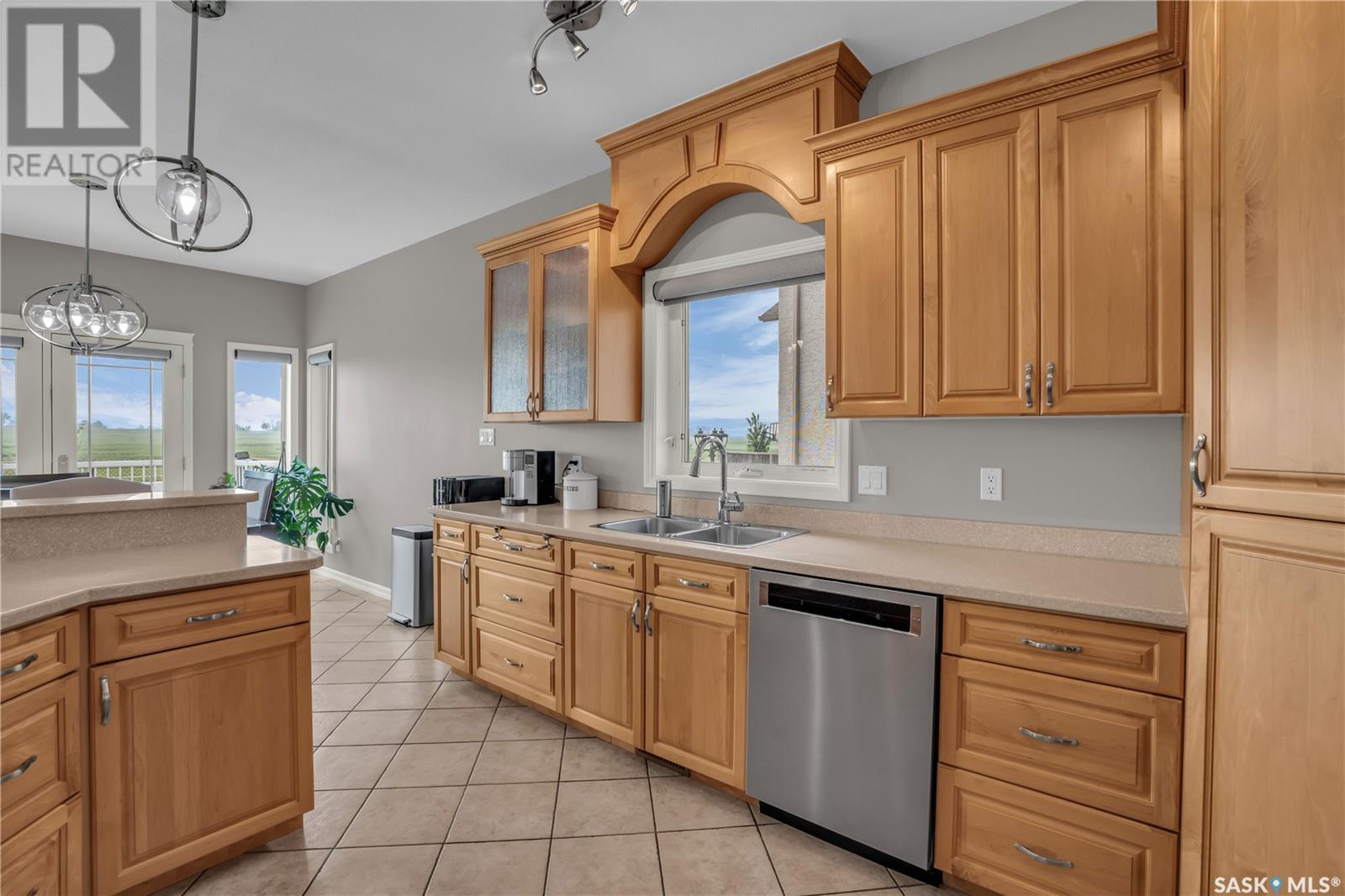 635 Jaspar Place, Prince Albert, Saskatchewan  S6V 8E4 - Photo 6 - SK013833
