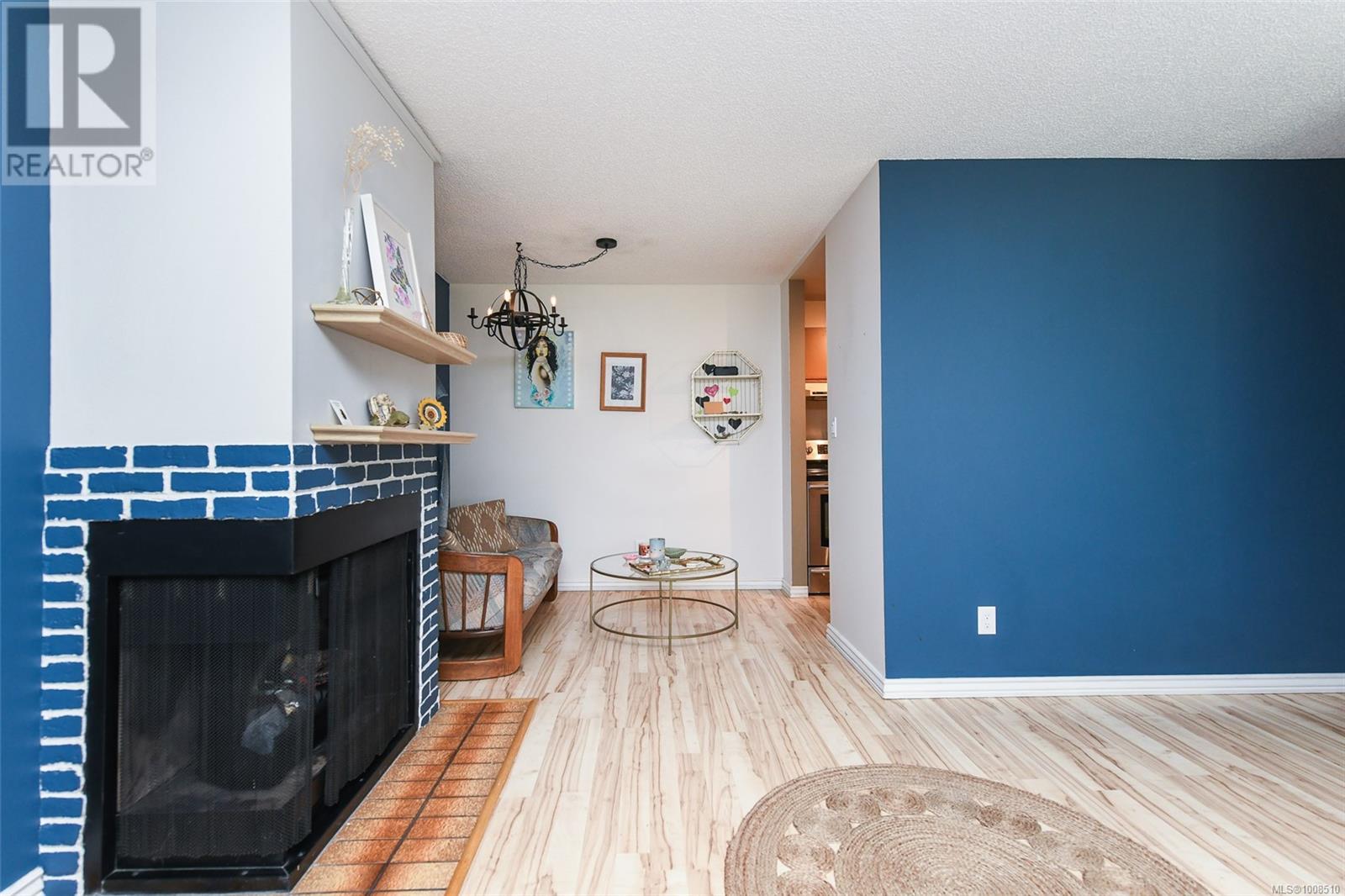Property at 118 585 Dogwood St S image 3