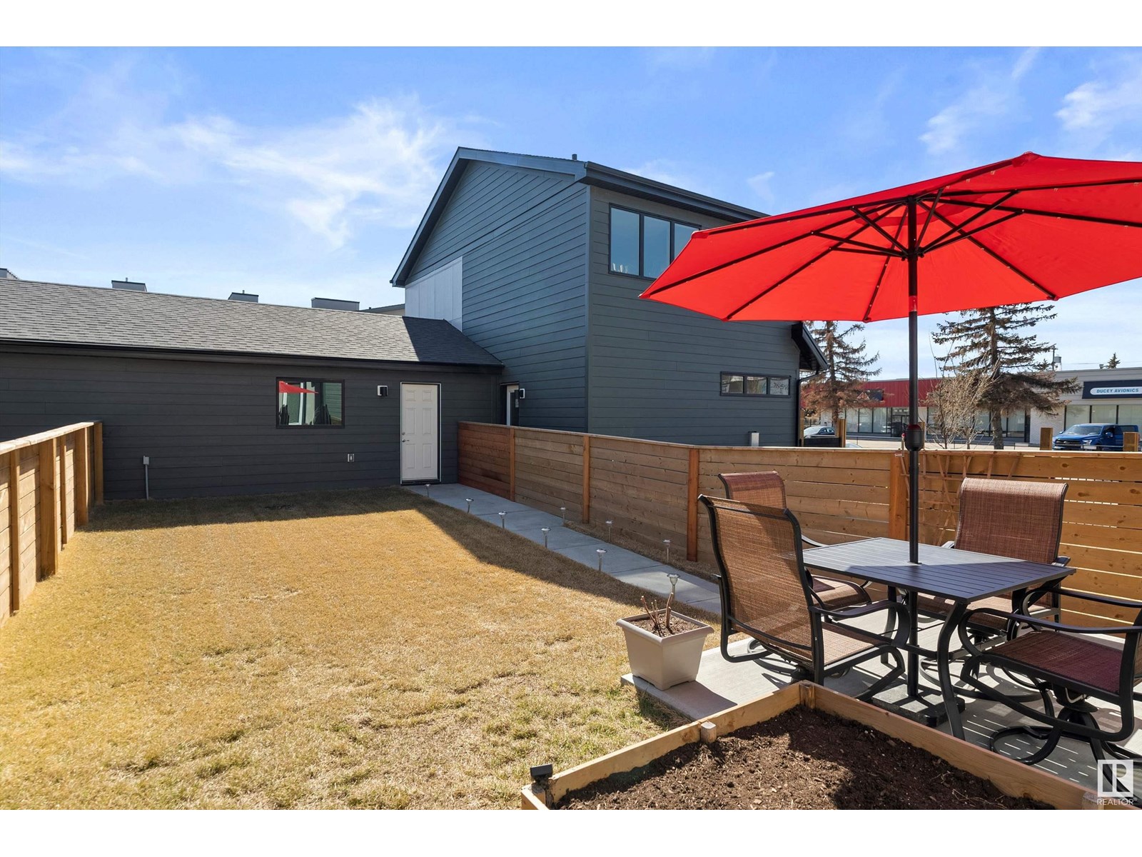7819 Yorke Rd Nw, Edmonton, Alberta  T5G 2R6 - Photo 40 - E4449785