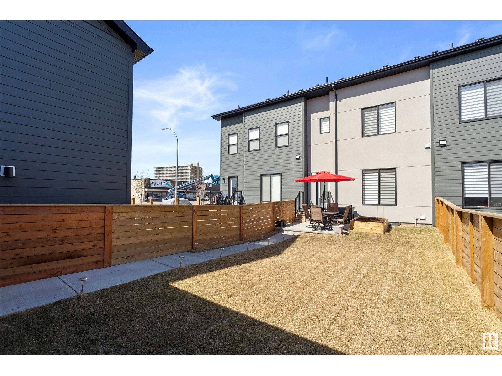 7819 Yorke Rd Nw, Edmonton, Alberta  T5G 2R6 - Photo 41 - E4449785