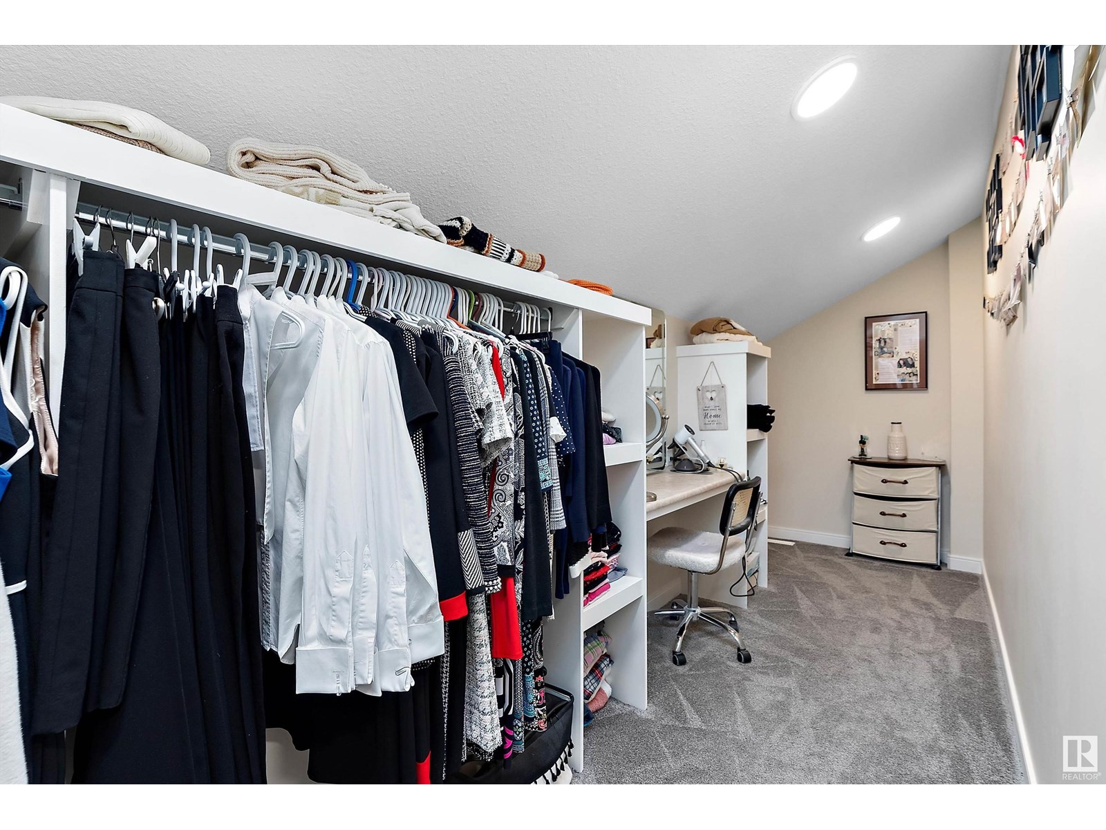 7819 Yorke Rd Nw, Edmonton, Alberta  T5G 2R6 - Photo 34 - E4449785