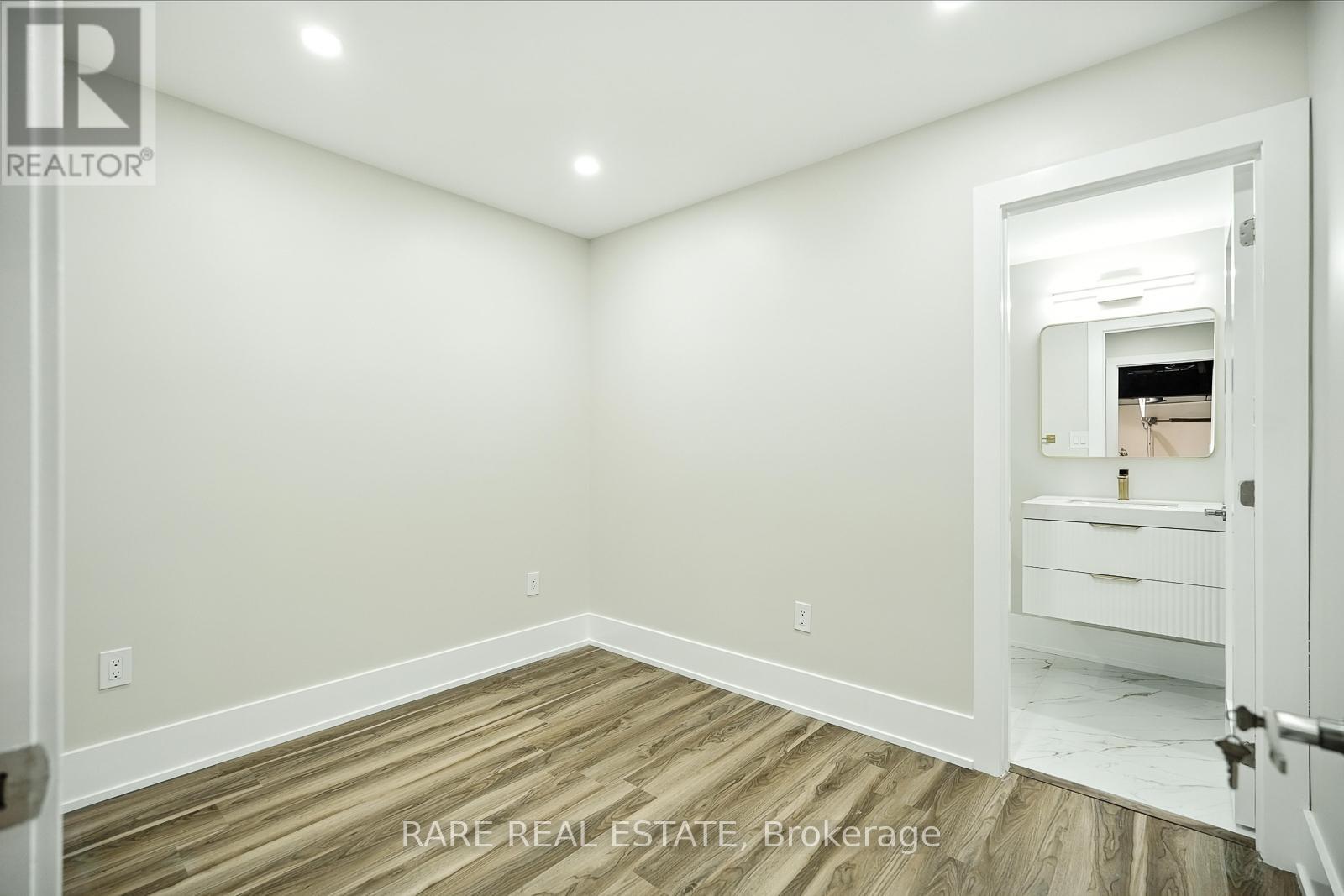 25 - Mezzanine - 462 Taunton Road W, Oshawa, Ontario  L1L 0N8 - Photo 13 - E12308563