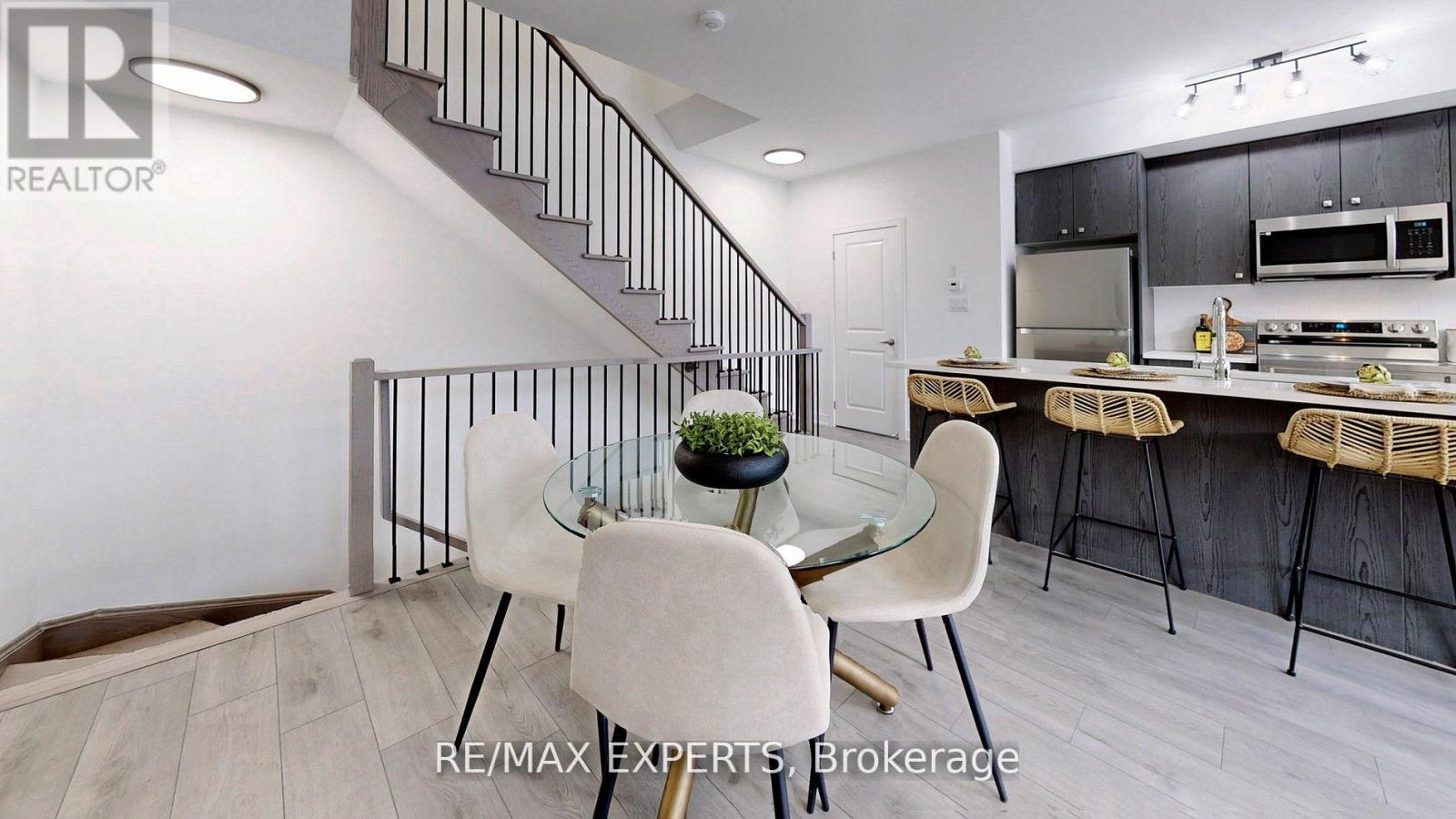 22 Spry Lane, Barrie, Ontario  L9J 0N6 - Photo 22 - S12308578