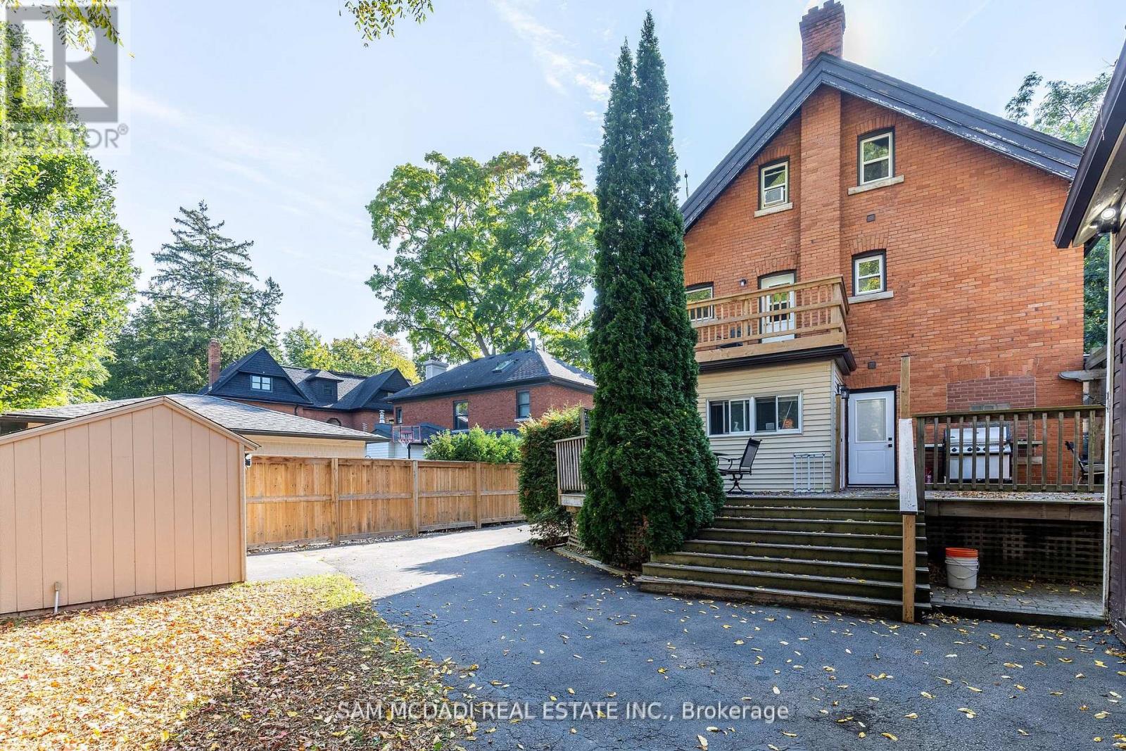 2177 Lakeshore Road, Burlington, Ontario  L7R 1A5 - Photo 34 - W12308574