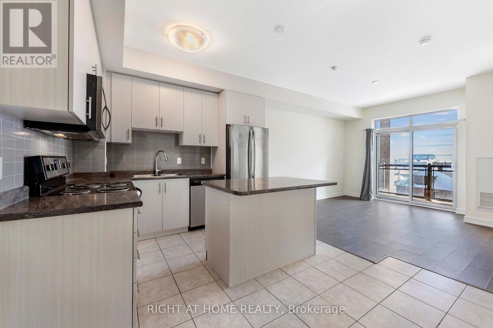 418 - 2486 Old Bronte Road, Oakville, Ontario  L6M 4J2 - Photo 18 - W12308593
